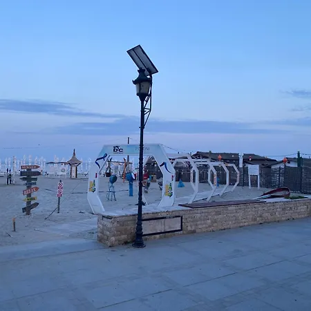 Thelmar Mamaia Nord アパート