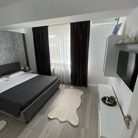 Thelmar Mamaia Nord アパート ナボダリ